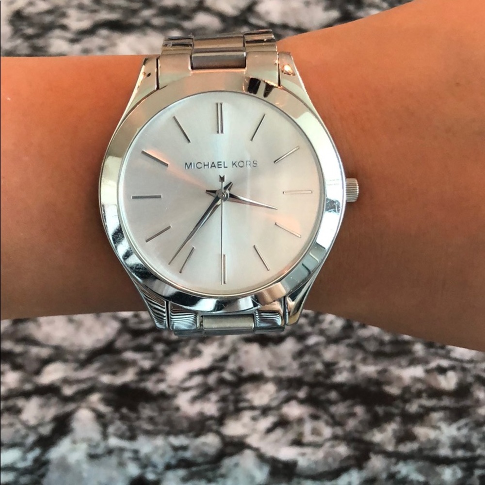 Silver sleek Michael Kors Watch!